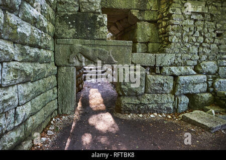 Lion porta, le rovine della città greca, Butrinto, Sito Patrimonio Mondiale dell'UNESCO, Provincia di Valona, Albania, Europa Foto Stock