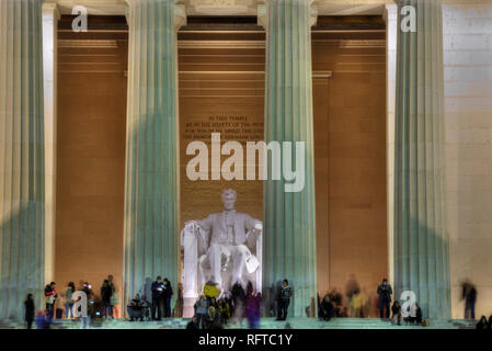 Di sera, il Lincoln Memorial, Washington D.C., Stati Uniti d'America, America del Nord Foto Stock