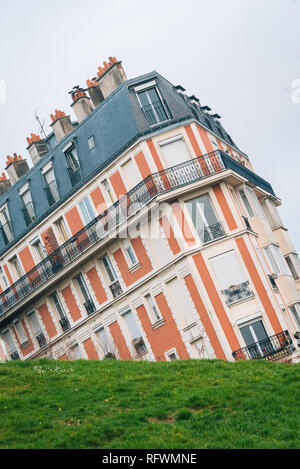 La casa di affondamento in Montmartre, Parigi, Francia Foto Stock