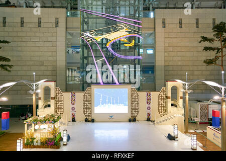 INCHEON, COREA DEL SUD - circa maggio, 2017: dentro l'Aeroporto Internazionale di Incheon. Foto Stock