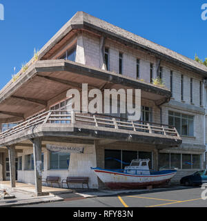 Museo 'Mare de Cedeira' in Cedeira, Rias Altas, La Coruña, Galizia, Spagna; il segno dice 'ingresso del museo' Foto Stock