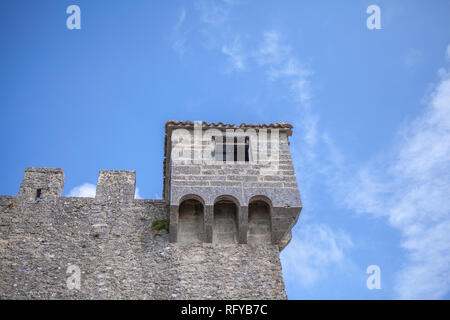 L'Italia, San Marino, XX SETTEMBRE 2018, torre di castello di San Marino una famosa destinazione di viaggio. Foto Stock