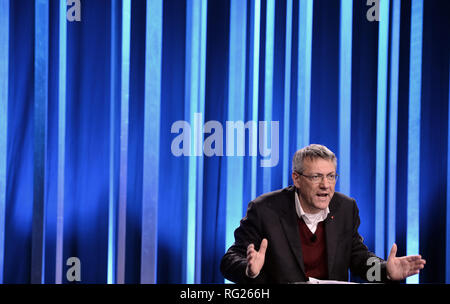 Foto di Fabio Cimaglia / LaPresse 27-01-2019 Roma italiano Maurizio Landini ospite di "In mezz'ora in pi&#xf9;" Nella foto Maurizio Landini foto di Fabio Cimaglia / LaPresse 27-01-2019 Roma (Italia) Politic Maurizio Landini valutazione per "In mezz'ora in pi&#xf9;" nel pic Maurizio Landini Foto Stock