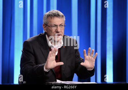 Foto di Fabio Cimaglia / LaPresse 27-01-2019 Roma italiano Maurizio Landini ospite di "In mezz'ora in pi&#xf9;" Nella foto Maurizio Landini foto di Fabio Cimaglia / LaPresse 27-01-2019 Roma (Italia) Politic Maurizio Landini valutazione per "In mezz'ora in pi&#xf9;" nel pic Maurizio Landini Foto Stock