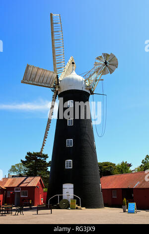 Burgh-le-Marsh cinque navigato Windmill, Lincolnshire, Regno Unito Foto Stock