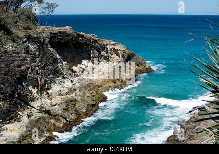 Gola del nord visto da nord Gorge a piedi, Point Lookout, North Stradbroke Island, Queensland, Australia Foto Stock