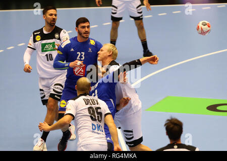 Herning, Danimarca. Il 27 gennaio 2019.Nikola Karabatic,Ludovic Fabregas (Francia) e Patrick Wiencek,Fabian Wiede,Paolo Drux (Germania) durante la IHF Uomini del Campionato del Mondo 2019, round finale pallamano match tra Germania e Francia il 27 gennaio 2019 in Jyske Bank Boxen di Herning, Danimarca - Photo Laurent Lairys / MAXPPP Credito: Laurent Lairys/Agence Locevaphotos/Alamy Live News Foto Stock