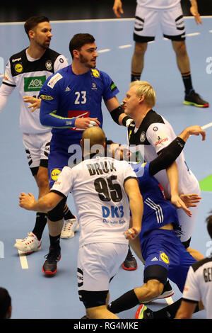 Herning, Danimarca. Il 27 gennaio 2019.Nikola Karabatic,Ludovic Fabregas (Francia) e Patrick Wiencek,Fabian Wiede,Paolo Drux (Germania) durante la IHF Uomini del Campionato del Mondo 2019, round finale pallamano match tra Germania e Francia il 27 gennaio 2019 in Jyske Bank Boxen di Herning, Danimarca - Photo Laurent Lairys / MAXPPP Credito: Laurent Lairys/Agence Locevaphotos/Alamy Live News Foto Stock