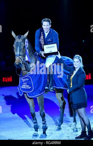 Show Jumping : Jumping Amsterdam 2019 - Longines FEI Jumping World Cup Henrik von Eckermann (SWE) vincitore con Mary Lou de il 27 gennaio 2019 ad Amsterdam, in Olanda. Credito: Margarita Bouma/SCS/AFLO/Alamy Live News Foto Stock