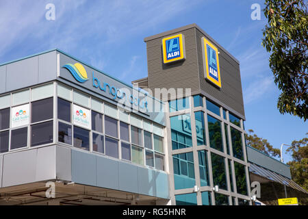 Supermercato Aldi a Mona vale, Sydney, NSW, Australia che vende cibo e generi alimentari Foto Stock