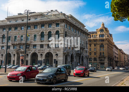 Viste della città di Genova, Italia, Trabel Europa,- ottobre, 18, 2018 Foto Stock