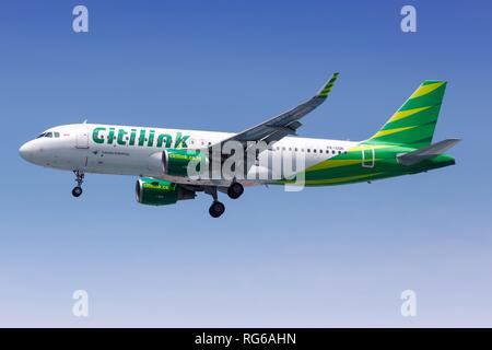 Jakarta, Indonesia - 26. Gennaio 2018: Citilink Airbus A320 a Jakarta airport (CGK) in Indonesia. | Utilizzo di tutto il mondo Foto Stock
