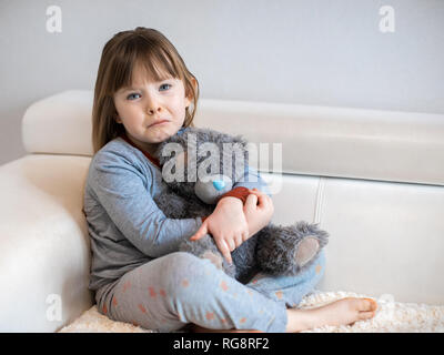 Una bambina è il pianto Foto Stock