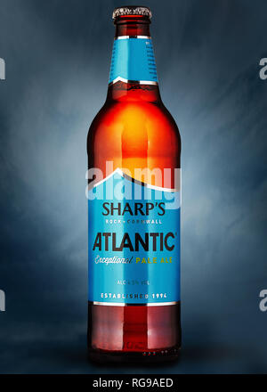Atlantic ale, Moody, Sfondo nuvola Foto Stock