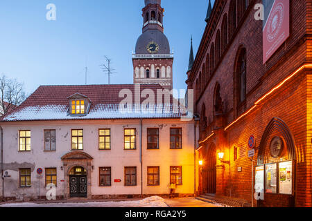 Alba in Riga old town, Lettonia. Foto Stock