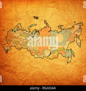 Emblema del Daghestan sulla mappa con le divisioni amministrative e i confini della Russia Foto Stock
