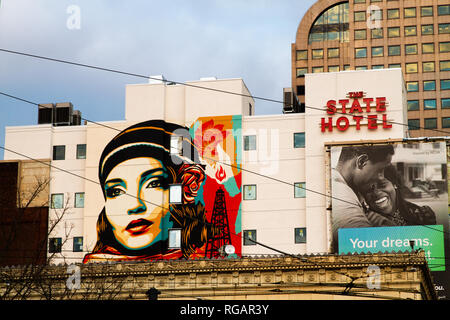 SEATTLE, NELLO STATO DI WASHINGTON - Gennaio 2019 - vista sullo skyline di Seattle al tramonto, affacciato sulla Baia di Elliot, Puget Sound a Seattle, Washington, Stati Uniti d'America in Foto Stock