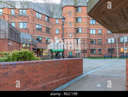 Redditch municipio edificio e ingresso. Foto Stock