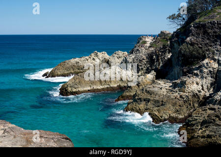 Gola del nord visto da nord Gorge a piedi, Point Lookout, North Stradbroke Island, Queensland, Australia Foto Stock