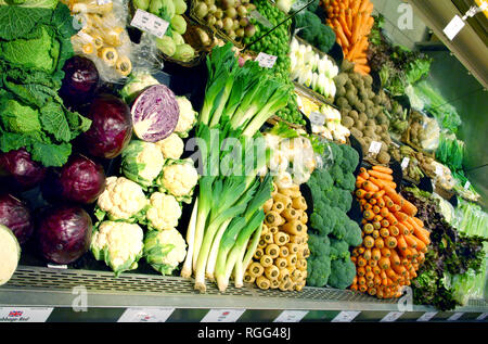 La Veg in vendita nel pianeta organico, supermercato organico. Droghiere organico. Foto Stock