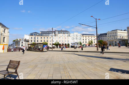 LE MANS, Francia - 18 agosto 2018: edifici nel centro della città di Le Mans, Francia Foto Stock