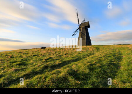 Rottingdean Mulino a Vento, vicino a Brighton nel Sussex. Foto Stock