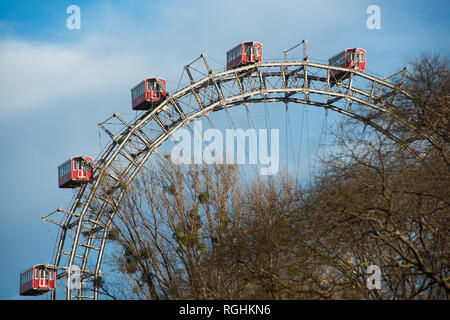 Ruota Gigante al parco divertimenti Prater di Vienna, Austria. Foto Stock