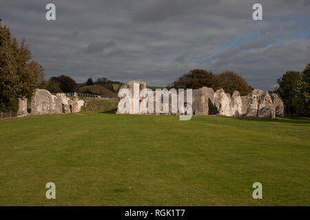 Rovine medievali di priorato cluniacense legata a Thomas Cromwell, Lewes, East Sussex, Inghilterra. Un grado che ho elencato la costruzione. Foto Stock