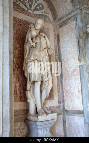 Giardino scultura presso il palazzo di Estoi in Portogallo Foto Stock