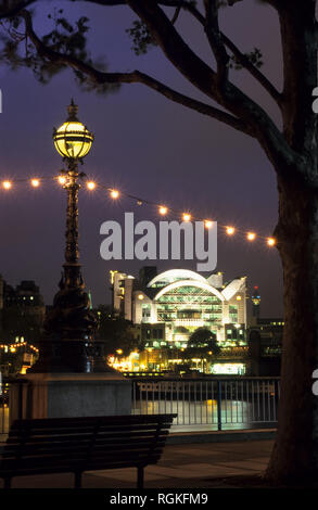 Londra, Charing Cross stazione ferroviaria Foto Stock