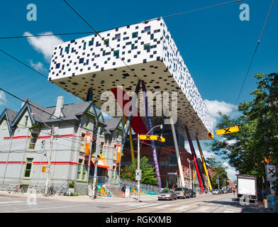Il forte centro per la progettazione di un premiato estensione a OCAD University, Grange Park, Toronto, Ontario, Canada Foto Stock
