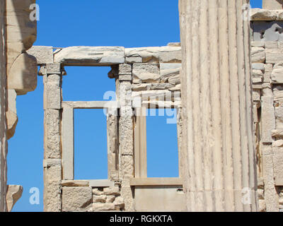 Il Partenone di Atene (Grecia), il più iconico Edificio del classico di età greca Foto Stock