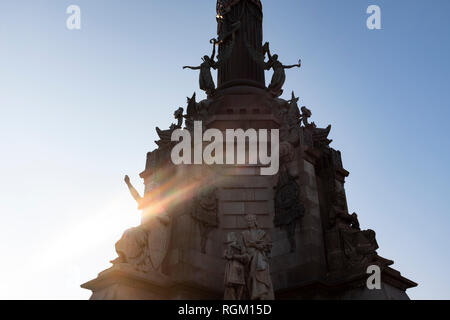 CHRISTOPHER COLUMBUS MONUMENT ROTONDA LA RAMBLA 24 piedi alto - Barcelona Spagna Foto Stock