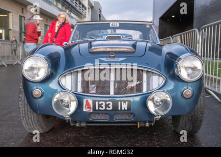 Glasgow, Scotland, Regno Unito. 30 Gennaio 2019: UN 1959 Austin Healey 3000 all'inizio del XXII Rallye Monte Carlo Historique a Clydebank. Credito: Berretto Alamy/Live News Foto Stock