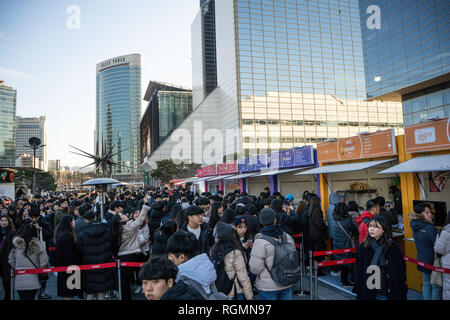 Seoul, Corea del Sud - Desember, 2018: Vista della libreria Starfield in Starfield COEX Mall. Coex Convention & Exhibition Centre nel quartiere di Gangnam di Seoul. Foto Stock