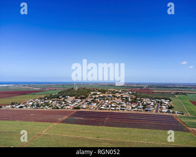 Antenna della spina vulcanico noto come Hummock è circondato da ricchi terreni fertili Bundaberg Queensland Australia Foto Stock