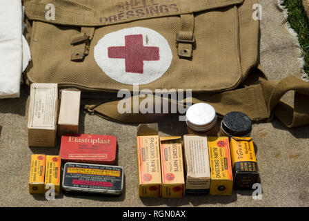 British WWII Attrezzature Mediche Foto Stock