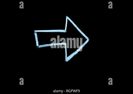 Frecce di direzione, disegnata a mano su un bordo nero a sinistra la destra in alto o in basso. Foto Stock