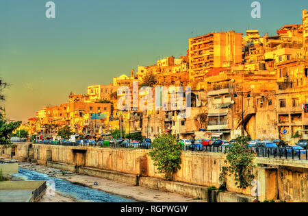 Vista di Tripoli, la seconda città più grande in Libano Foto Stock