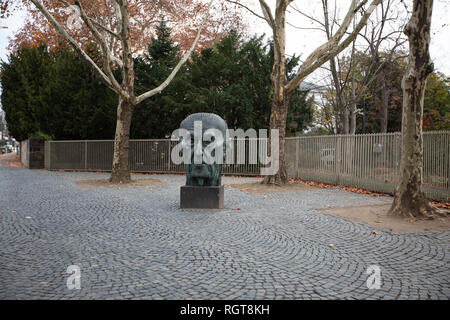 Statua Konrad Adenauer Foto Stock