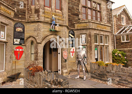 Tintagel,Cornwall,UK: Agosto 14, 2018: King Arthur's Hall è un edificio storico di Fore Street.It è servita per organizzazione sociale noto come Ordine o Foto Stock