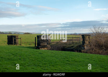 Il Greenbelt terreni in Bury, stanziato per lo sviluppo di alloggiamento. Foto Stock