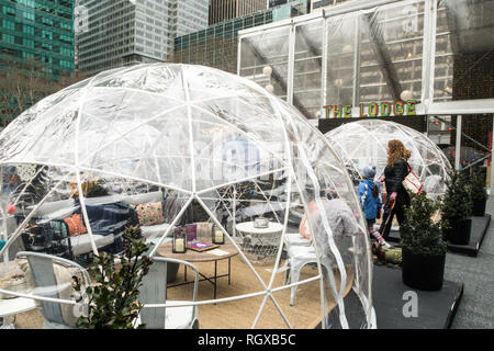 Frost Fest è un evento invernale in Bryant Park di New York City, Stati Uniti d'America Foto Stock