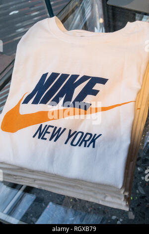 Nike NYC flagship store è sulla Fifth Avenue, New York, Stati Uniti d'America Foto Stock