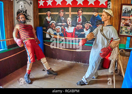 Interni delle camere presso il villaggio di Popeye in Malta. Noto anche come Sweethaven Village. Si tratta di un set cinematografico appositamente costruito villaggio Foto Stock