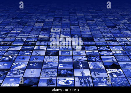 Gigante multimediale video widescreen e pareti di immagini Foto Stock