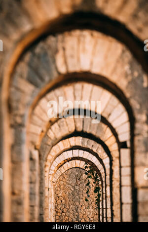Terracina, Italia. Resti del Tempio di Giove Anxur. Foto Stock