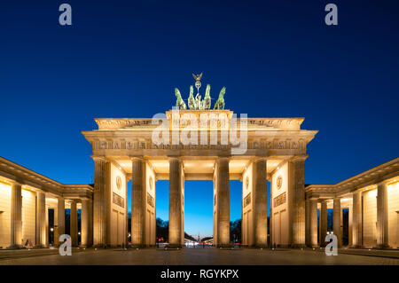 Berlino Germania Berlin Brandenburg Gate, Berlin Brandenburger Tor, Berlin Pariser Platz. Foto Stock