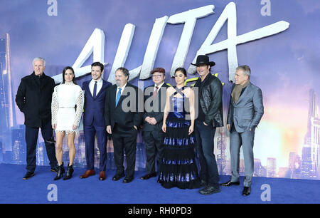 Londra, Regno Unito. Il 31 gennaio, 2019. James Cameron, Jennifer Connelly, Keean Johnson, Jon Landau, Yukito Kishiro, Rosa Salazar, Robert Rodriguez, Christoph Waltz, Alita: Battle Angel - Premiere Mondiale, Leicester Square, Londra, Regno Unito, 31 gennaio 2019, Foto di Richard Goldschmidt Credito: ricca di oro/Alamy Live News Foto Stock