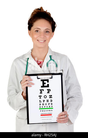 Oculista donna con una visione grafico esame isolato su uno sfondo bianco Foto Stock
